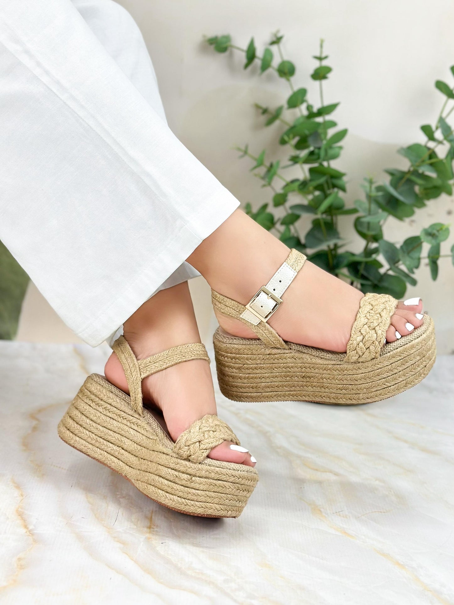PLATAFORMA TRENDY YUTE
