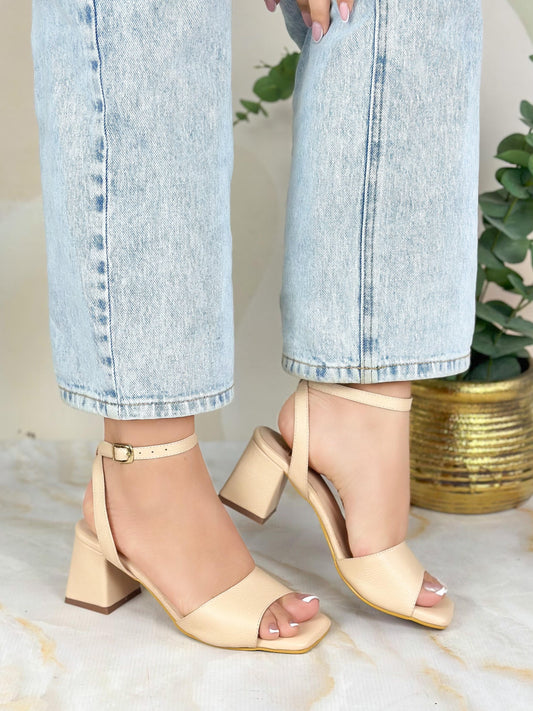 Tacon cuero Andrea 254