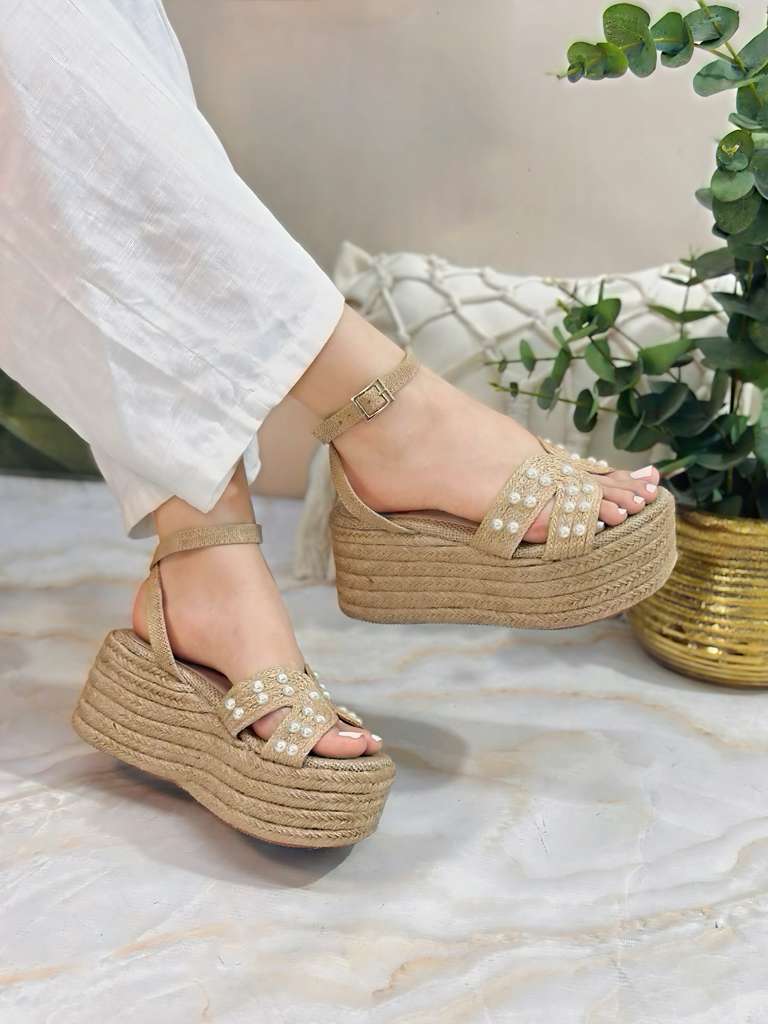 PLATAFORMA HILDA YUTE